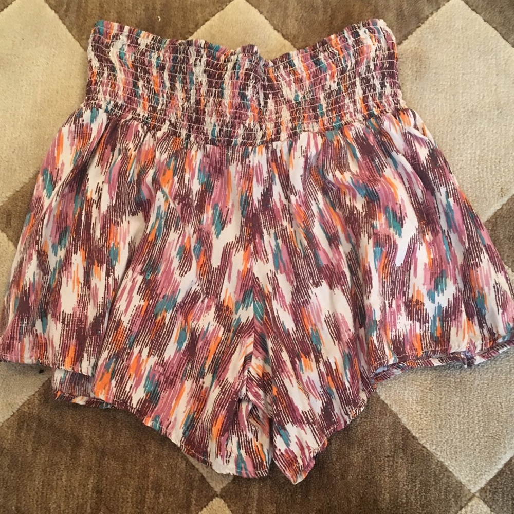 American Rag high waisted short. Size XS - Picture 3 of 4